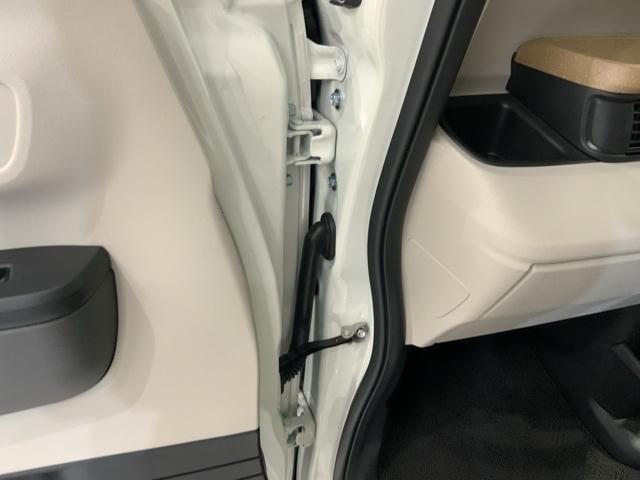 Ｎ－ＢＯＸ ベースグレード　Ｈ　ＳＥＮＳＩＮＧ　新車保証　試乗車　ワンオ－ナ－　ナビＶＸＭ－２４５ＺＦＥｉ　ＴＶ　Ｒカメラ　ＢＴオ－ディオ　シ－トヒ－タ－　ＥＴＣ　ＬＥＤライト　ＶＳＡ　クルコン　スマ－トキ－　スペアキ－　ＡＡＣ（42枚目）