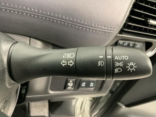 セレナ ハイウェイスターV 最長5年保証 ワンオーナ- 純正ナビ TV Rカメラ マルチビュ- CD録音 BTオーディオ DVD ドラレコ ETC LEDライト 横滑り防止 クルコン アルミ スマ-トキ- 盗難防止装置 1オナ(12枚目)