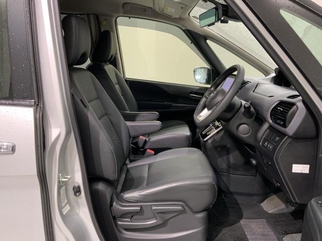 セレナ ハイウェイスターV 最長5年保証 ワンオーナ- 純正ナビ TV Rカメラ マルチビュ- CD録音 BTオーディオ DVD ドラレコ ETC LEDライト 横滑り防止 クルコン アルミ スマ-トキ- 盗難防止装置 1オナ(17枚目)