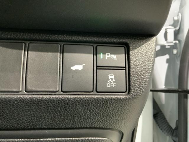 ヴェゼル ｅ：ＨＥＶＺ　ＨＳＥＮＳＩＮＧ　新車保証　試乗車　ワンオーナ－　純正ナビ　Ｔｖ　Ｒカメラ　ＢＴオーディオ　ＥＴＣ　ＬＥＤライト　ＶＳＡ　シ－トヒ－タ－　クルコン　アルミ　スマ－トキ－　盗難防止装置　整備記録簿（13枚目）