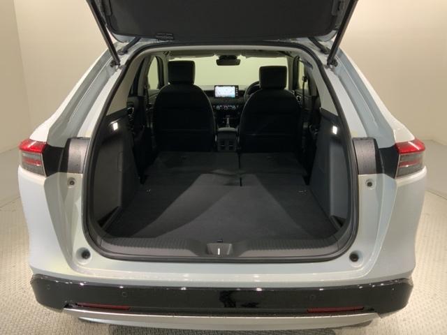 ヴェゼル ｅ：ＨＥＶＺ　ＨＳＥＮＳＩＮＧ　新車保証　試乗車　ワンオーナ－　純正ナビ　Ｔｖ　Ｒカメラ　ＢＴオーディオ　ＥＴＣ　ＬＥＤライト　ＶＳＡ　シ－トヒ－タ－　クルコン　アルミ　スマ－トキ－　盗難防止装置　整備記録簿（19枚目）