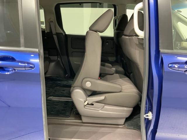 フリードハイブリッド ハイブリッド・Ｇホンダセンシング　最長５年保証　ワンオ－ナ－　ナビＶＸＭ－１９５ＶＦｉ　ＴＶ　Ｒカメラ　ＣＤ録音　ＤＶＤ　ＥＴＣ　ＬＥＤライト　両側電動ドア　ＶＳＡ　スマ－トキ－　スペアキー　盗難防止装置　整備記録簿　ドアバイザ－（34枚目）