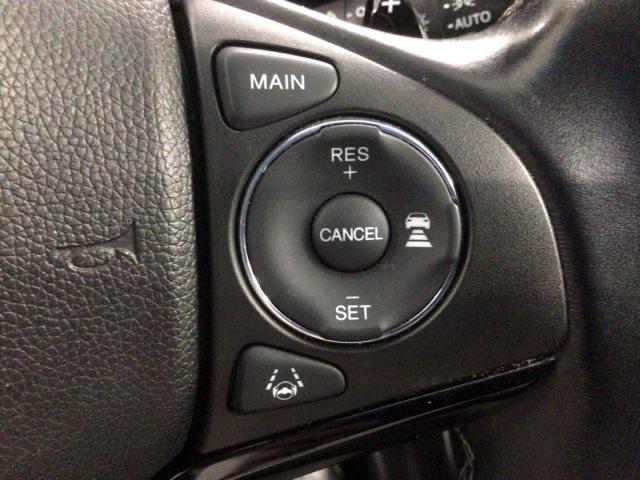 ヴェゼル ハイブリッドＺ・ホンダセンシング　最長５年保証　ワンオーナー　ナビＶＸＭ－１９４ＶＦＩ　ＴＶ　Ｒカメラ　ＢＴオーディオ　ＤＶＤ　ドラレコ　ＥＴＣ　ＬＥＤライト　フォグライト　ＶＳＡ　シ－トヒ－タ－　クルコン　アルミ　スマ－トキ－（11枚目）