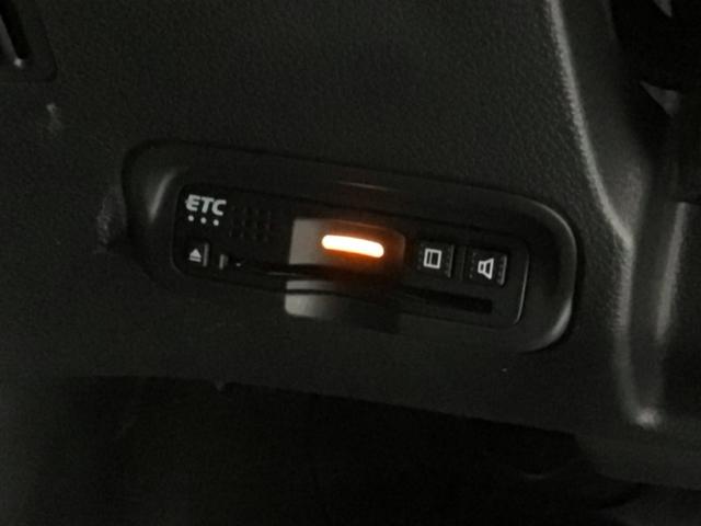 ヴェゼル ハイブリッドＺ・ホンダセンシング　最長５年保証　ワンオーナー　ナビＶＸＭ－１９４ＶＦＩ　ＴＶ　Ｒカメラ　ＢＴオーディオ　ＤＶＤ　ドラレコ　ＥＴＣ　ＬＥＤライト　フォグライト　ＶＳＡ　シ－トヒ－タ－　クルコン　アルミ　スマ－トキ－（13枚目）