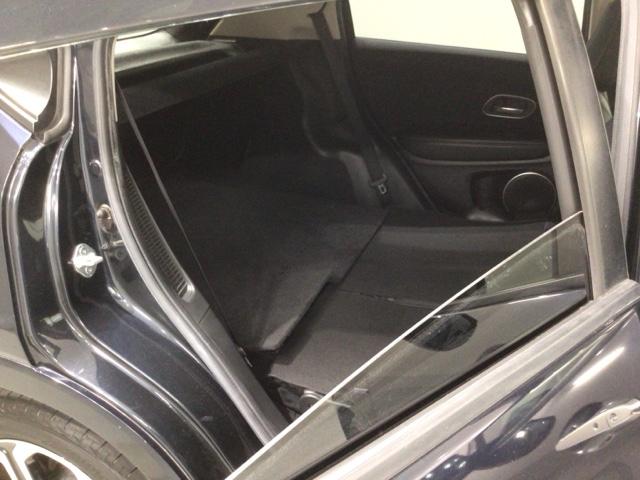 ヴェゼル ハイブリッドＺ・ホンダセンシング　最長５年保証　ワンオーナー　ナビＶＸＭ－１９４ＶＦＩ　ＴＶ　Ｒカメラ　ＢＴオーディオ　ＤＶＤ　ドラレコ　ＥＴＣ　ＬＥＤライト　フォグライト　ＶＳＡ　シ－トヒ－タ－　クルコン　アルミ　スマ－トキ－（35枚目）