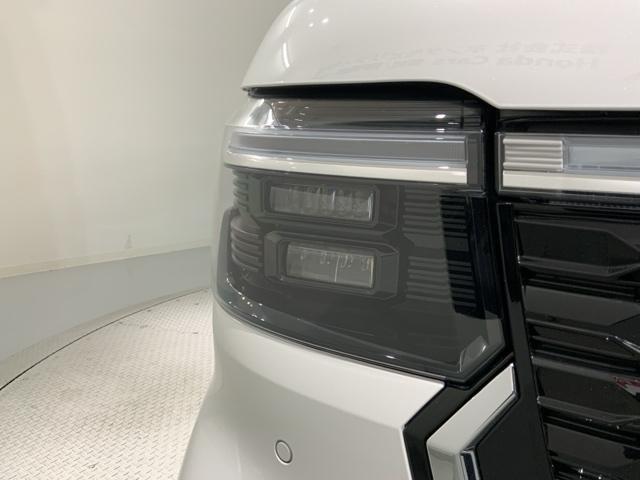 Ｎ－ＢＯＸカスタム ベースグレード　Ｈ　ＳＥＮＳＩＮＧ　新車保証　試乗車　ワンオーナー　ナビＶＸＭ－２４５ＺＦＥＩ　ＴＶ　Ｒカメラ　ＢＴオーディオ　シ－トヒ－タ－　ＥＴＣ　ＬＥＤライト　ＶＳＡ　両側電動　クルコン　アルミ　スマ－トキ－（8枚目）