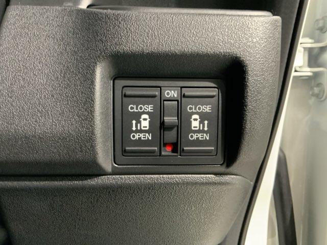 Ｎ－ＢＯＸカスタム ベースグレード　Ｈ　ＳＥＮＳＩＮＧ　新車保証　試乗車　ワンオーナー　ナビＶＸＭ－２４５ＺＦＥＩ　ＴＶ　Ｒカメラ　ＢＴオーディオ　シ－トヒ－タ－　ＥＴＣ　ＬＥＤライト　ＶＳＡ　両側電動　クルコン　アルミ　スマ－トキ－（13枚目）