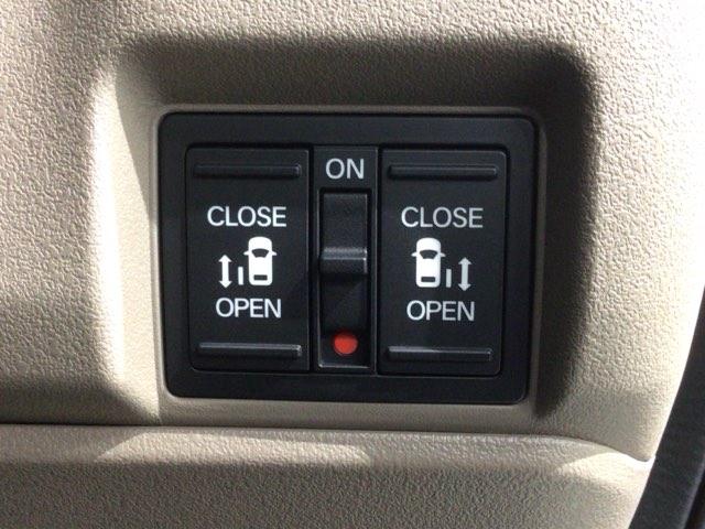 Ｎ－ＢＯＸジョイ ベースグレード　Ｈ　ＳＥＮＳＩＮＧ　新車保証　試乗車　ワンオーナー　ナビＶＸＭ－２４５ＺＦＥＩ　ＴＶ　Ｒカメラ　ＢＴオーディオ　シ－トヒ－タ－　ＥＴＣ　ＬＥＤライト　ＶＳＡ　両側電動ドア　クルコン　スマ－トキ－（14枚目）