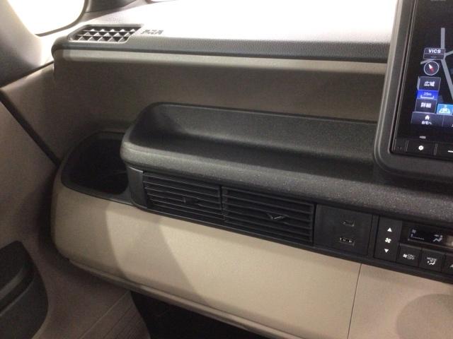 Ｎ－ＢＯＸジョイ ベースグレード　Ｈ　ＳＥＮＳＩＮＧ　新車保証　試乗車　ワンオーナー　ナビＶＸＭ－２４５ＺＦＥＩ　ＴＶ　Ｒカメラ　ＢＴオーディオ　シ－トヒ－タ－　ＥＴＣ　ＬＥＤライト　ＶＳＡ　両側電動ドア　クルコン　スマ－トキ－（26枚目）