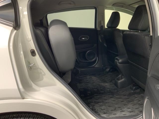 ヴェゼル ハイブリッドZ・ホンダセンシング 1年保証 ワンオーナー ナビVXM-165VFi TV Rカメラ CD録音 BTオ-ディオ DVD ドラレコ ETC LEDライト VSA シ-トヒ-タ- クルコン アルミ スマ-トキ- 盗難防止装置(32枚目)