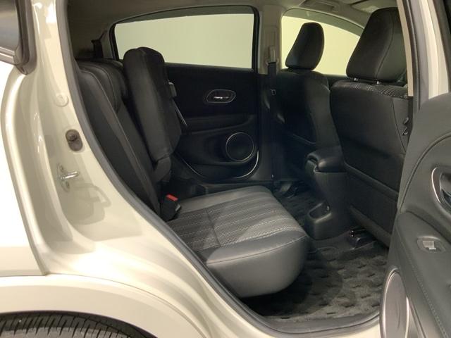 ヴェゼル ハイブリッドZ・ホンダセンシング 1年保証 ワンオーナー ナビVXM-165VFi TV Rカメラ CD録音 BTオ-ディオ DVD ドラレコ ETC LEDライト VSA シ-トヒ-タ- クルコン アルミ スマ-トキ- 盗難防止装置(33枚目)