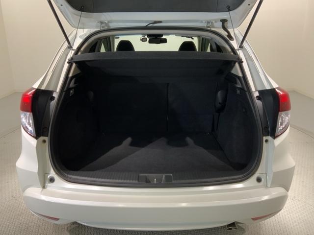 ヴェゼル ハイブリッドZ・ホンダセンシング 1年保証 ワンオーナー ナビVXM-165VFi TV Rカメラ CD録音 BTオ-ディオ DVD ドラレコ ETC LEDライト VSA シ-トヒ-タ- クルコン アルミ スマ-トキ- 盗難防止装置(34枚目)