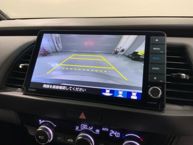 フィット ｅ：ＨＥＶホーム　Ｈ　ＳＥＮＳＩＮＧ　最長５年保証　ワンオーナー　ナビＶＸＵ－２０５ＦＴｉ　ＴＶ　Ｒカメラ　ＣＤ録音　ＢＴオ－ディオ　ＤＶＤ　ドラレコ　ＥＴＣ　ＬＥＤライト　ＶＳＡ　クルコン　スマ－トキ－　盗難防止装置（6枚目）