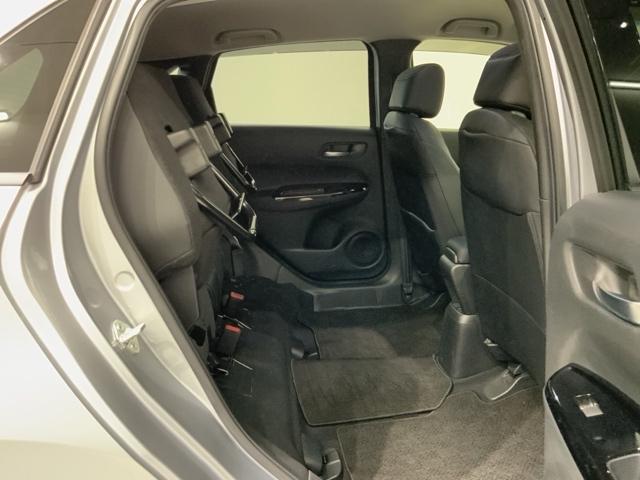 フィット ｅ：ＨＥＶホーム　Ｈ　ＳＥＮＳＩＮＧ　最長５年保証　ワンオーナー　ナビＶＸＵ－２０５ＦＴｉ　ＴＶ　Ｒカメラ　ＣＤ録音　ＢＴオ－ディオ　ＤＶＤ　ドラレコ　ＥＴＣ　ＬＥＤライト　ＶＳＡ　クルコン　スマ－トキ－　盗難防止装置（34枚目）