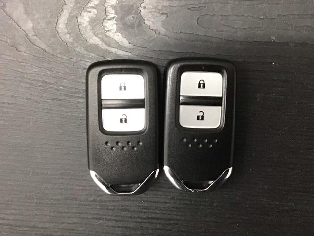 シャトル ハイブリッドＺホンダセンシング　１年保証　ワンオーナー　ナビＶＸＭ－１８５ＶＦＥｉ　ＴＶ　Ｒカメラ　ＣＤ録音　ＢＴオ－ディオ　ＤＶＤ　ＥＴＣ　ＬＥＤライト　ＶＳＡ　シ－トヒ－タ－　クルコン　アルミ　スマ－トキ－　スペアキ－　ＡＡＣ（17枚目）