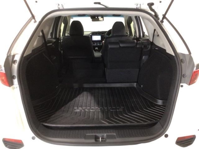 シャトル ハイブリッドＺホンダセンシング　１年保証　ワンオーナー　ナビＶＸＭ－１８５ＶＦＥｉ　ＴＶ　Ｒカメラ　ＣＤ録音　ＢＴオ－ディオ　ＤＶＤ　ＥＴＣ　ＬＥＤライト　ＶＳＡ　シ－トヒ－タ－　クルコン　アルミ　スマ－トキ－　スペアキ－　ＡＡＣ（31枚目）