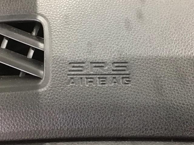 フィット １３Ｇ・Ｆパッケージ　１年保証　ナビＶＸＭ－１７４ＶＦｉ　ＴＶ　Ｒカメラ　ＤＶＤ　ＥＴＣ　ＶＳＡ　スマ－トキ－　スペアキ－　盗難防止装置　整備記録簿　Ｗエアバッグ　ＡＡＣ　イモビ　記録簿有り　助手席エアバッグ　エアバック（23枚目）