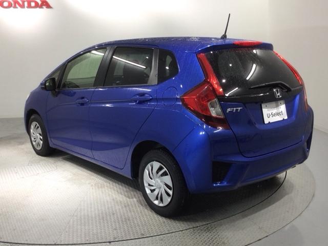 フィット １３Ｇ・Ｆパッケージ　１年保証　ナビＶＸＭ－１７４ＶＦｉ　ＴＶ　Ｒカメラ　ＤＶＤ　ＥＴＣ　ＶＳＡ　スマ－トキ－　スペアキ－　盗難防止装置　整備記録簿　Ｗエアバッグ　ＡＡＣ　イモビ　記録簿有り　助手席エアバッグ　エアバック（48枚目）