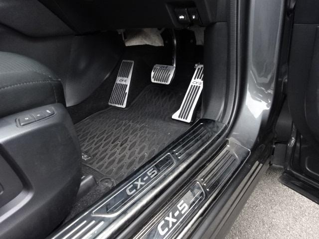 �O�I�[�i�[�̂�����肪�����B�ꂷ��̂������ł��B�y�_���ނ͂������A�X�J�b�t�v���[�g�܂œ��ꊴ�̒��Ŏd�グ���Ă��܂��B