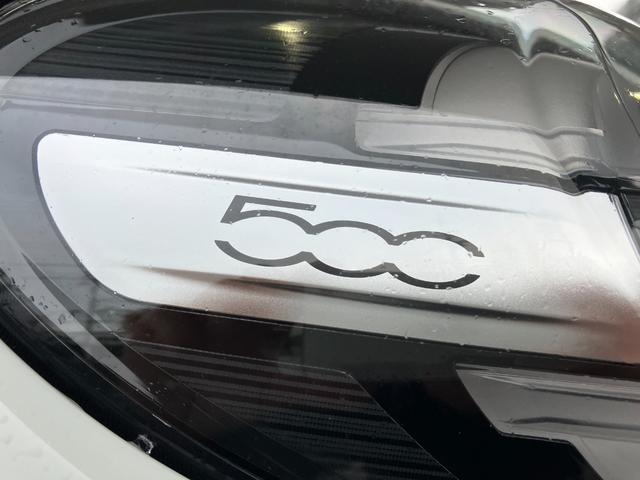 ５００Ｘ ブレッザ　１００台限定車　電動開閉式ベージュソフトトップ　純正ディスプレーオーディオ　バックカメラ　ＥＴＣ（14枚目）