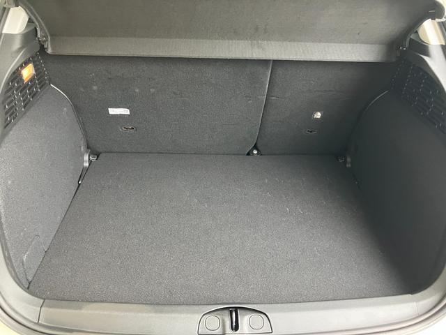 ５００Ｘ ブレッザ　１００台限定車　電動開閉式ベージュソフトトップ　純正ディスプレーオーディオ　バックカメラ　ＥＴＣ（16枚目）