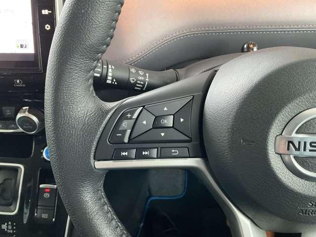 セレナ １．２　ｅ－ＰＯＷＥＲ　ハイウェイスター　Ｖ　後席モニター　３６０°カメラ　エマジェンシーブレーキ　１オナ　スマキー　バックカメラ　ＬＥＤ　レーンアシスト　点検記録簿付　ＥＴＣ　ドラレコ　Ａストップ　イモビ　サイドカーテンエアバック　フルオートエアコン　ＡＢＳ（11枚目）