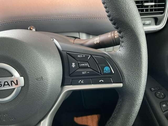 セレナ １．２　ｅ－ＰＯＷＥＲ　ハイウェイスター　Ｖ　後席モニター　３６０°カメラ　エマジェンシーブレーキ　１オナ　スマキー　バックカメラ　ＬＥＤ　レーンアシスト　点検記録簿付　ＥＴＣ　ドラレコ　Ａストップ　イモビ　サイドカーテンエアバック　フルオートエアコン　ＡＢＳ（12枚目）