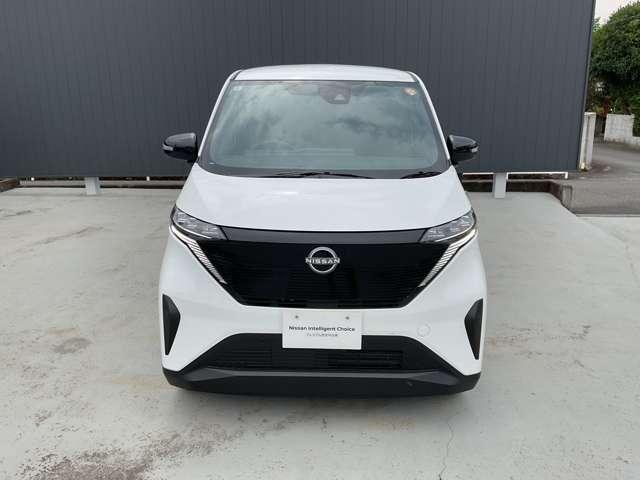 サクラ Ｘ　エマージェンシブレーキ・踏み間違い防止装　運転席エアバック　ＡＡＣ　スマートキー　レーンアシスト　盗難防止システム　禁煙車　キーレスエントリー　ワンオーナー　パワーステアリング　アルミホイール　ＡＢＳ　サイドカーテンエアバック　ワンセグ（6枚目）