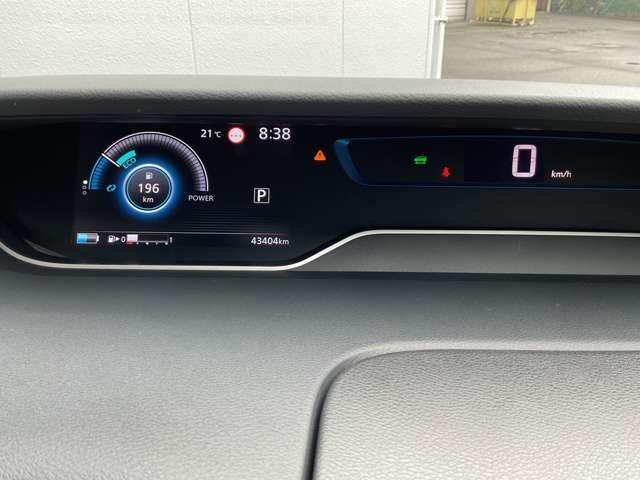 セレナ １．２　ｅ－ＰＯＷＥＲ　ハイウェイスター　Ｖ　プロパイロット　３６０°カメラ　エマジェンシーブレーキ　１オナ　スマキー　バックカメラ　ＬＥＤ　レーンアシスト　点検記録簿付　ＥＴＣ　ドラレコ　Ａストップ　フルオートエアコン　アルミホイール　エアバック　メモリーナビ（5枚目）