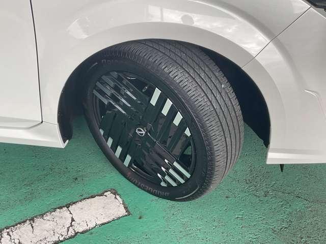 オーラ １．２　Ｇ　アラウンドモニター　自動（被害軽減）ブレーキ　ＬＥＤ　ＬＫＡ　サイドカメラ　ドライブレコーダー　カーテンエアバッグ　アルミホイール　インテリジェントキー　パワーウィンドウ　ワンオーナー　フルオートエアコン　メモリーナビ（4枚目）