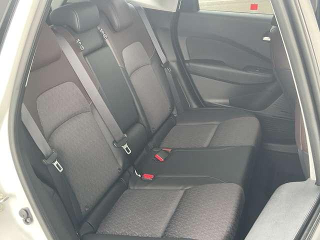 オーラ １．２　Ｇ　アラウンドモニター　自動（被害軽減）ブレーキ　ＬＥＤ　ＬＫＡ　サイドカメラ　ドライブレコーダー　カーテンエアバッグ　アルミホイール　インテリジェントキー　パワーウィンドウ　ワンオーナー　フルオートエアコン　メモリーナビ（7枚目）