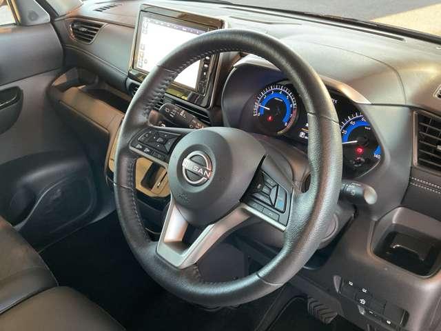 ルークス 660 ハイウェイスターGターボ アーバンクロム プロパイロット エディション アラウンドモニター インテリジェントキー アルミホイール 記録簿 レーダークルーズコントロール LEDヘッドライト アイドリングストップ サイドカメラ レーンキープアシスト メモリーナビ エアコン エアバッグ キーレス(9枚目)