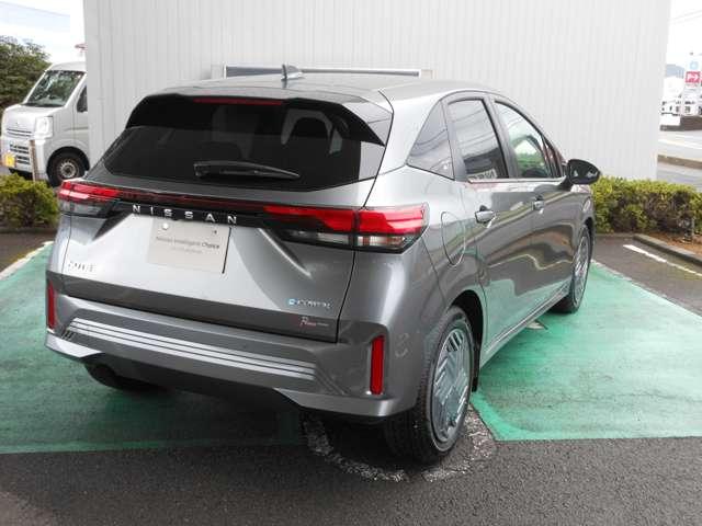 ノート 1.2 X エマブレ・ドラレコ 衝突被害軽減ブレ-キ 全方位カメラ ETC付 TV レーンアシスト ドラレコ アイドリングストップ 盗難防止システム ワンセグTV サイドカーテンエアバック パワーウィンドウ オートエアコン キーレス(2枚目)