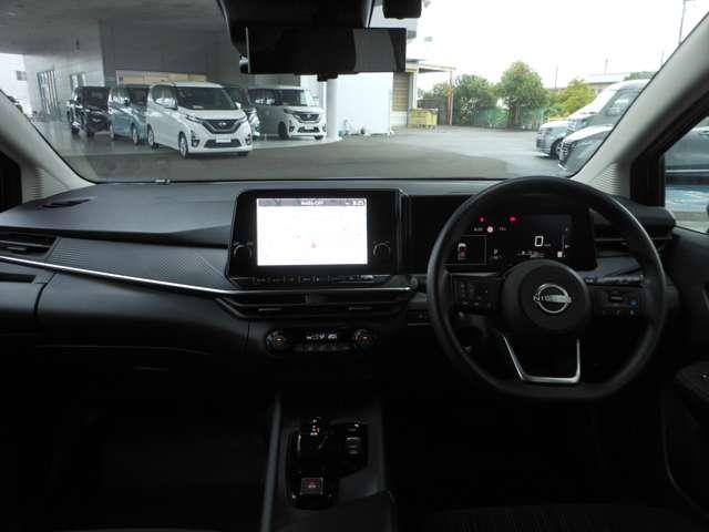 ノート 1.2 X エマブレ・ドラレコ 衝突被害軽減ブレ-キ 全方位カメラ ETC付 TV レーンアシスト ドラレコ アイドリングストップ 盗難防止システム ワンセグTV サイドカーテンエアバック パワーウィンドウ オートエアコン キーレス(4枚目)