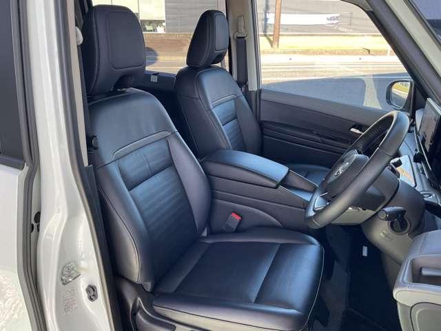 セレナ 1.4 e-POWER ルキシオン ドライブレコーダー インテリジェントエマージェンシーブレーキ アラウンドビュー LEDヘッドランプ ドライブレコーダー LDP ワンオーナー バックモニター アイドリングストップ ETC アルミホイール オートエアコン(5枚目)