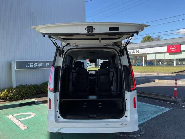 セレナ 1.4 e-POWER ルキシオン ドライブレコーダー インテリジェントエマージェンシーブレーキ アラウンドビュー LEDヘッドランプ ドライブレコーダー LDP ワンオーナー バックモニター アイドリングストップ ETC アルミホイール オートエアコン(20枚目)