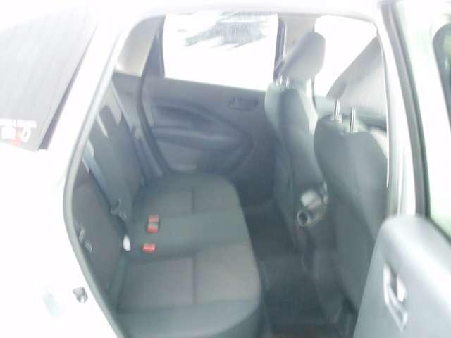 ノート Ｓ　ドライブレコーダー　軽減ブレーキ　ワンオーナー　バックカメラ　メモリーナビ　ドライブレコーダー　整備点検記録簿　オートエアコン　パワーウインドウ　ナビ　エアバッグ　ＡＢＳ　パワーステアリング　助手席エアバッグ（12枚目）