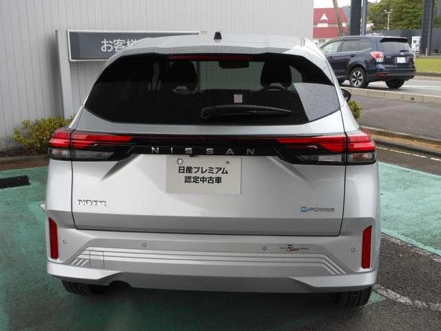 ノート Ｓ　ドライブレコーダー　軽減ブレーキ　ワンオーナー　バックカメラ　メモリーナビ　ドライブレコーダー　整備点検記録簿　オートエアコン　パワーウインドウ　ナビ　エアバッグ　ＡＢＳ　パワーステアリング　助手席エアバッグ（13枚目）