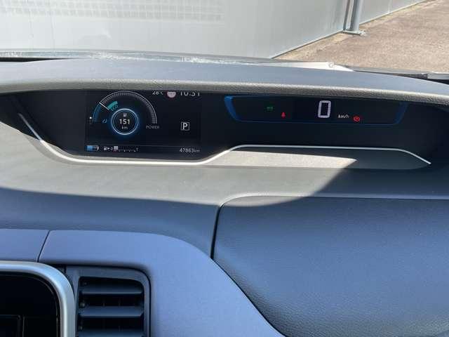 セレナ １．２　ｅ－ＰＯＷＥＲ　ハイウェイスター　Ｖ　プロパイロット　ドライブレコーダー　アラ　３６０°カメラ　エマジェンシーブレーキ　１オナ　スマキー　バックカメラ　ＬＥＤ　レーンアシスト　点検記録簿付　ＥＴＣ　ドラレコ　Ａストップ　サイドカーテンエアバック　フルオートエアコン　アルミホイール（15枚目）