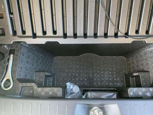 キャスト スタイル　６６０　Ｇ　ＳＡＩＩ　ドライブレコーダー　衝突回避ブレーキ　リアカメラ　スマートキープッシュスタート　アイドルストップ　ＬＥＤヘッドライト　ＥＴＣ　ワンオーナー車　キーフリー　ＴＶナビ　ドラレコ　アルミホイール　パワーウインドウ　ＡＢＳ（19枚目）