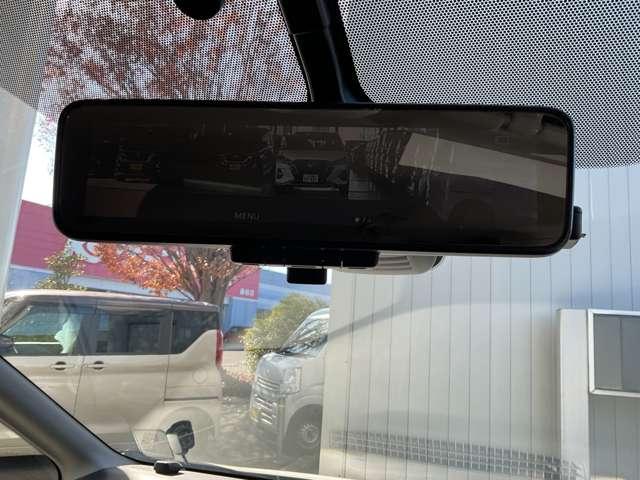 セレナ 2.0 ハイウェイスター VセレクションII 防水シート バックモニタ 全周囲モニタ アイスト インテリキー LEDライト ETC車載器 サイドエアバッグ 記録簿 ドライブレコーダー メモリ-ナビ アルミ TVナビ エアバック ABS Wエアバッグ(15枚目)