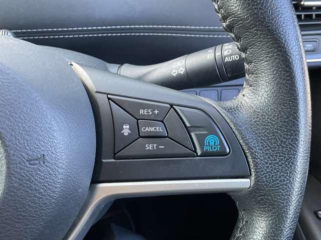 セレナ 2.0 ハイウェイスター VセレクションII 防水シート バックモニタ 全周囲モニタ アイスト インテリキー LEDライト ETC車載器 サイドエアバッグ 記録簿 ドライブレコーダー メモリ-ナビ アルミ TVナビ エアバック ABS Wエアバッグ(18枚目)