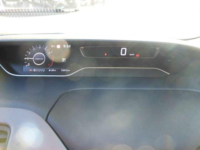 セレナ ２．０　ハイウェイスター　Ｖ　プロパイロット・ドライブレコーダー　アルミ　衝突被害軽減　ＬＤＰ　エアバッグ　両側オートスライドドア　クルコン　ナビ　メモリーナビ　アイドリングストップ　ドラレコ　パワステ　Ｗエアバッグ　ＡＢＳ　ＥＴＣ付　Ｂカメラ　盗難防止装置（5枚目）