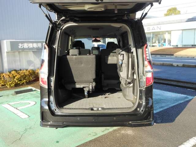 セレナ ２．０　ハイウェイスター　Ｖ　プロパイロット・ドライブレコーダー　アルミ　衝突被害軽減　ＬＤＰ　エアバッグ　両側オートスライドドア　クルコン　ナビ　メモリーナビ　アイドリングストップ　ドラレコ　パワステ　Ｗエアバッグ　ＡＢＳ　ＥＴＣ付　Ｂカメラ　盗難防止装置（19枚目）