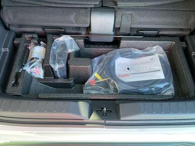 サクラ Ｇ　シートヒーター　アラウンドビュ　ワンオーナ　踏み間違い防止アシスト　ＬＥＤヘッドランプ　スマートキー　ＬＤＷ　盗難防止システム　オートエアコン　ＥＴＣ　バックカメラ　ドライブレコーダー　ＡＢＳ　ナビＴＶ　キーフリー（11枚目）