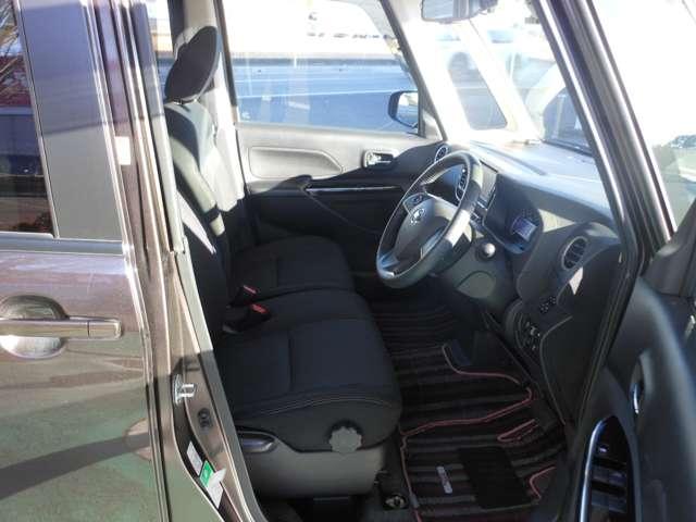 デイズルークス ６６０　ハイウェイスター　Ｘターボ　助手席エアバッグ　ナビ　イモビ　キーレス　レーンアシスト　アイドリングＳ　サイドカメラ　パワーウインドウ　ドライブレコーダー　フルオートエアコン　パワステ　メモリーナビ　アルミ　サイドエアバック（10枚目）