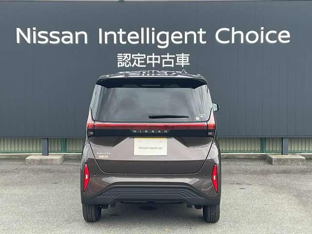 サクラ Ｘ　純正ナビ　アラウンドビューモニター　アラウンドヴューモニター　運転席エアバック　ＡＡＣ　スマートキー　レーンアシスト　ＥＴＣ　盗難防止システム　ドラレコ　キーレスエントリー　バックモニター　パワーステアリング　アルミホイール　ＡＢＳ（9枚目）
