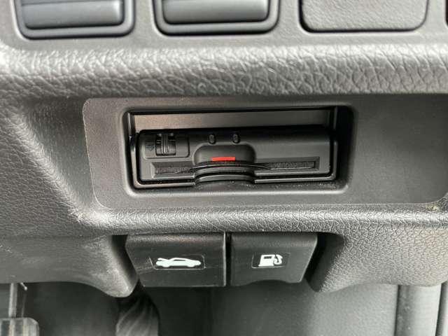エクストレイル ２．０　２０Ｘｉ　２列車　プロパイロット　全方位カメラ　ＬＥＤヘットライト　Ｒカメラ　インテリキー　レーンキープアシスト　ＥＴＣ　ドライブレコーダー　記録簿　キーフリー　１オーナー　ＴＶナビ　オートエアコン　アルミホイール　メモリーナビ　ＡＢＳ　エアバッグ（13枚目）