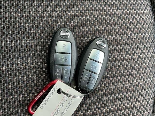 セレナ 2.0 ハイウェイスター Vセレクション+SafetyII S-HYBRID 全方位カメラ 踏み間違い防止装置 Rカメラ インテリジェントキー パワーステアリング ワンオーナー ETC ドラレコ ワンセグテレビ メモリーナビ ナビTV ABS キーフリー パワーウィンドウ アルミ エアコン(20枚目)