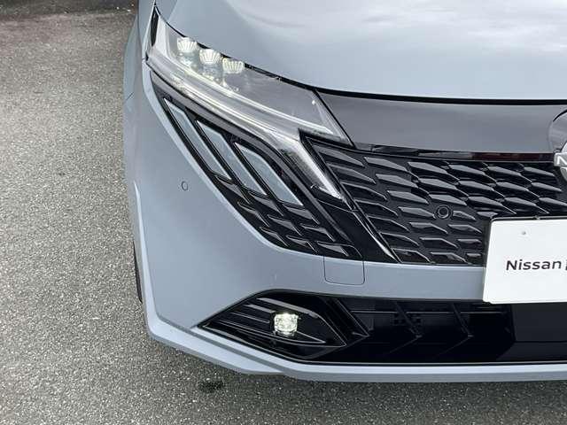 NISSAN AURA G FOUR